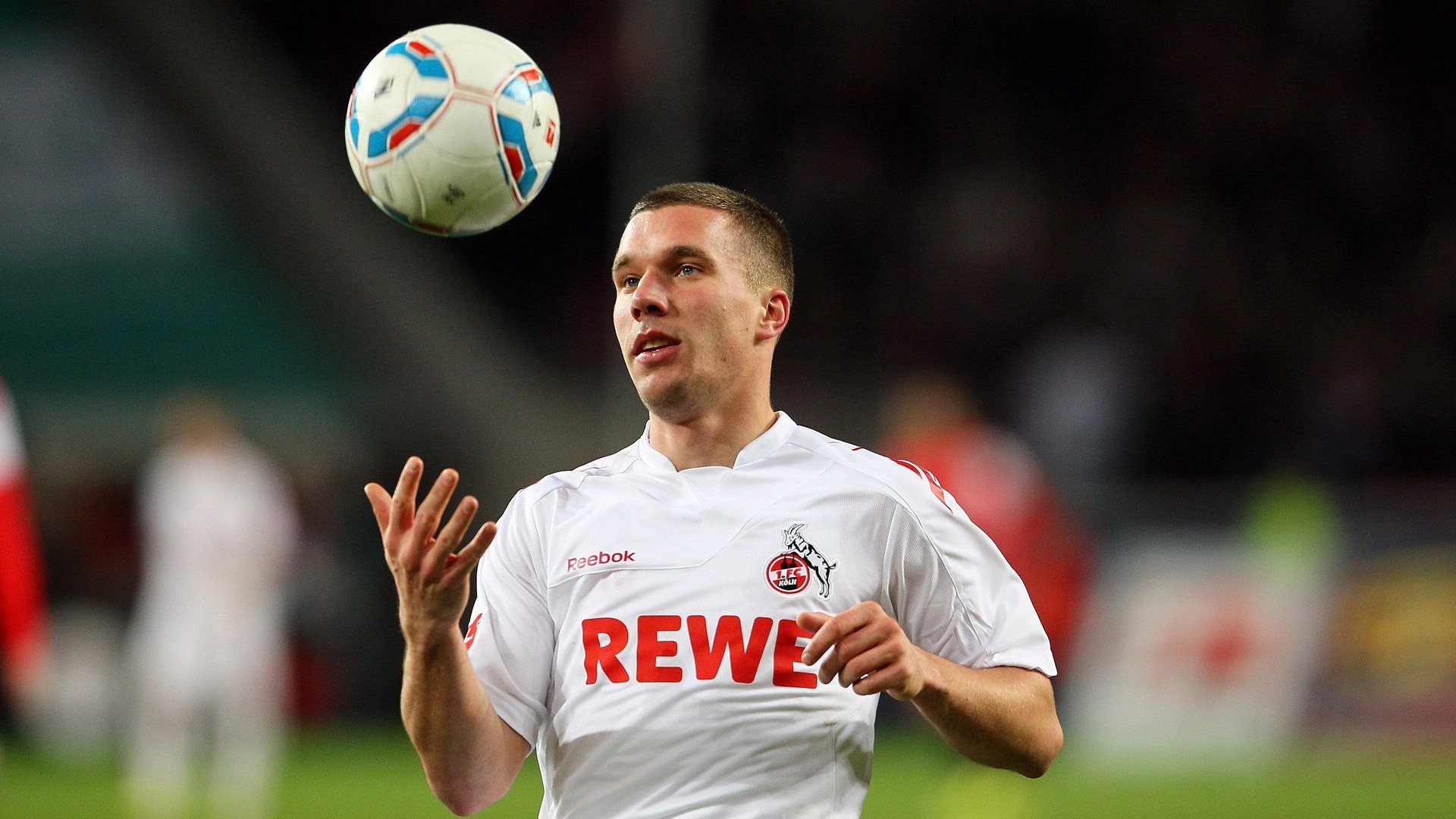 逆转奇迹：那些令人屏息的欧冠逆境夺冠瞬间，欧冠被逆转最多的球队